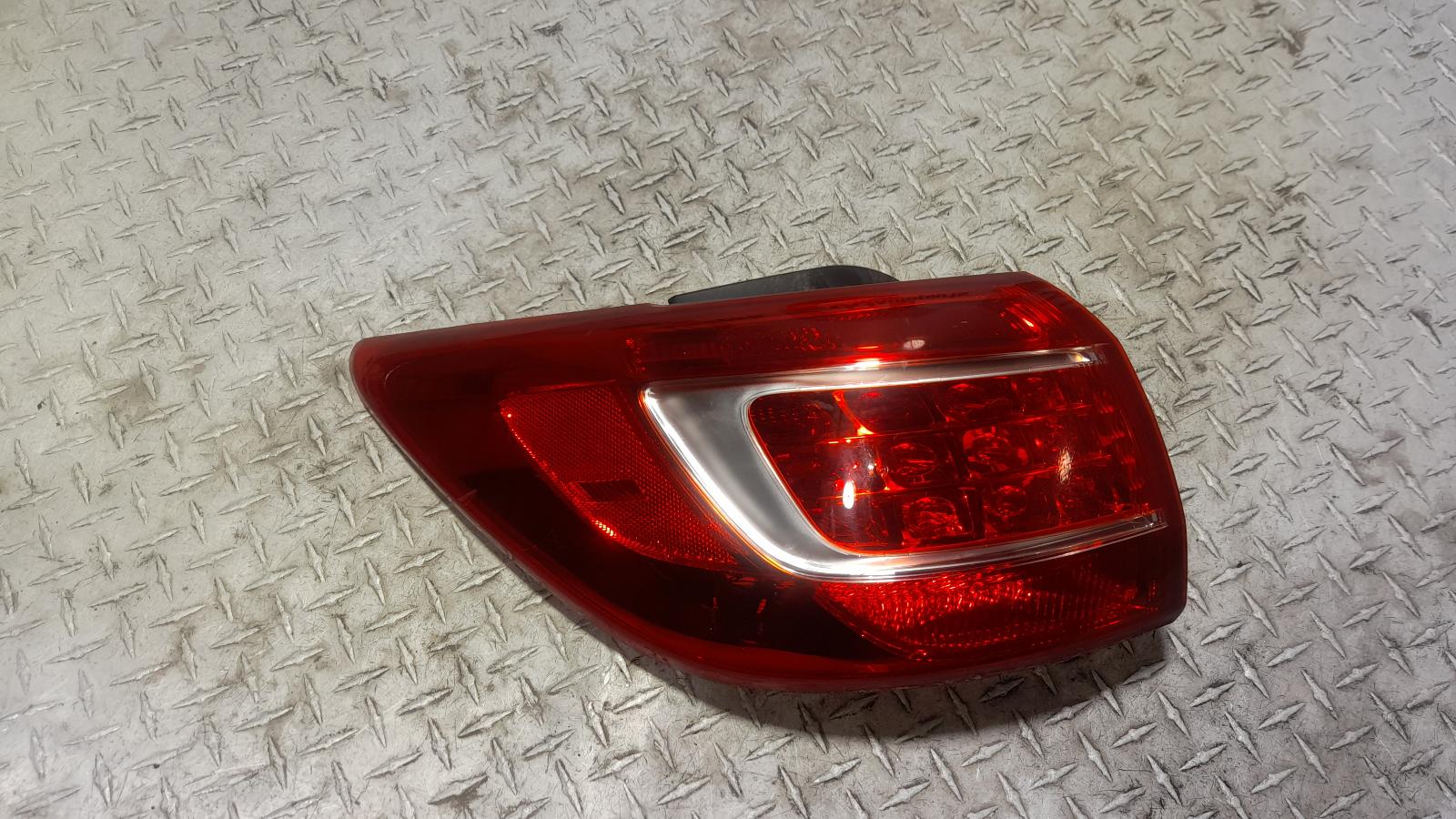View Auto part Left Taillight Kia Sportage 2012