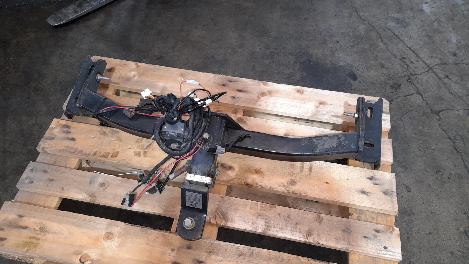 View Auto part Towbar Kia Sportage 2012