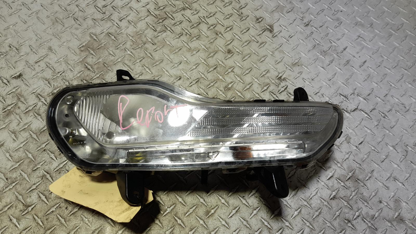 View Auto part Right Indicator/Fog/Side Ford Kuga 2013
