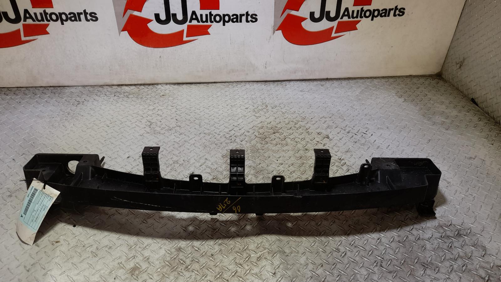 View Auto part R/Bar Bracket/Reinfo Hyundai Tucson 2016