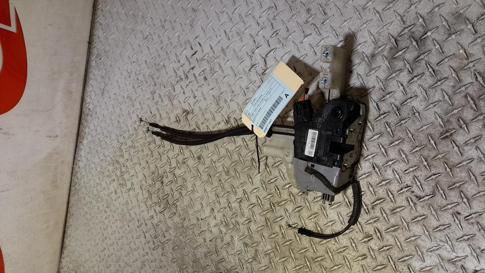 View Auto part Door/Boot/Gate Lock Hyundai Tucson 2016