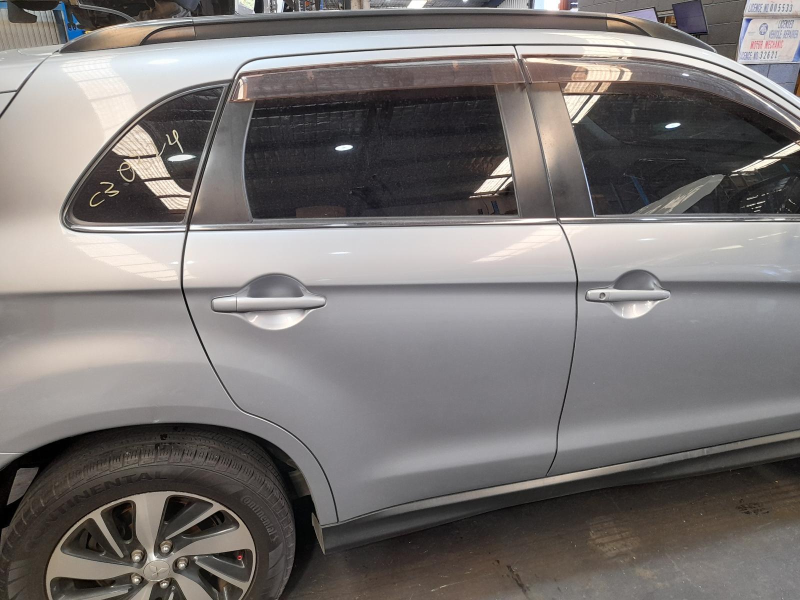 View Auto part Right Rear Wnd Reg/Motor Mitsubishi Asx 2015