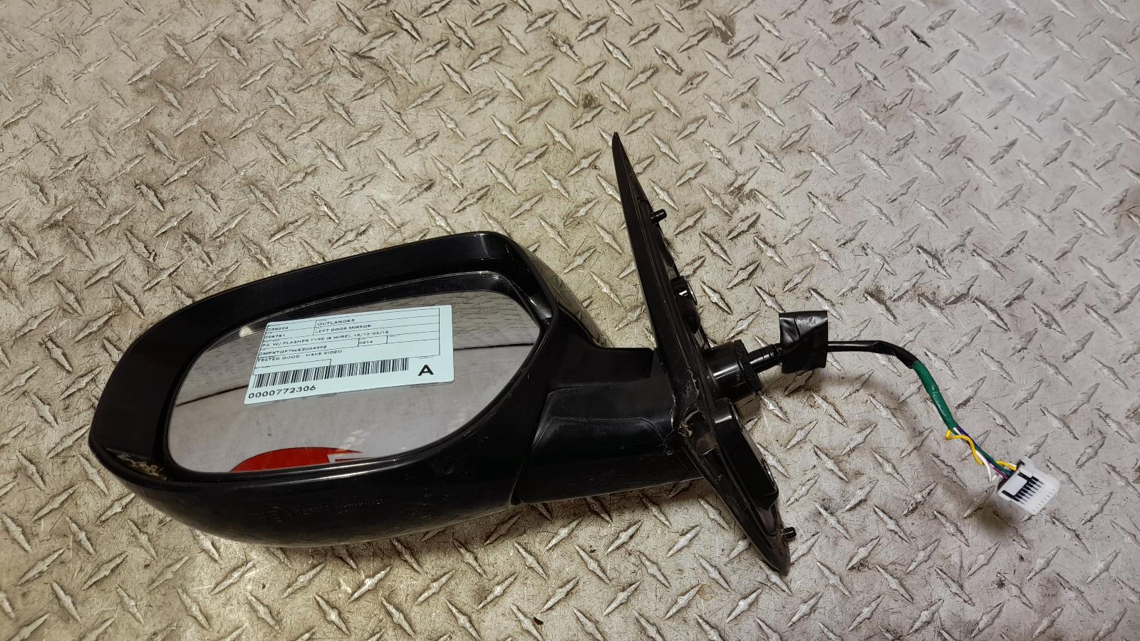 View Auto part Left Door Mirror Mitsubishi Outlander 2014