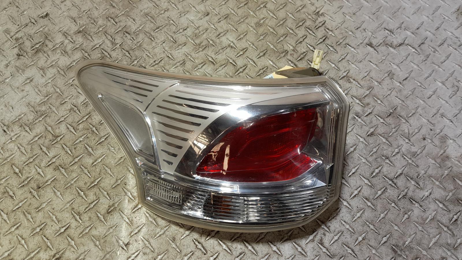 View Auto part Left Taillight Mitsubishi Outlander 2014