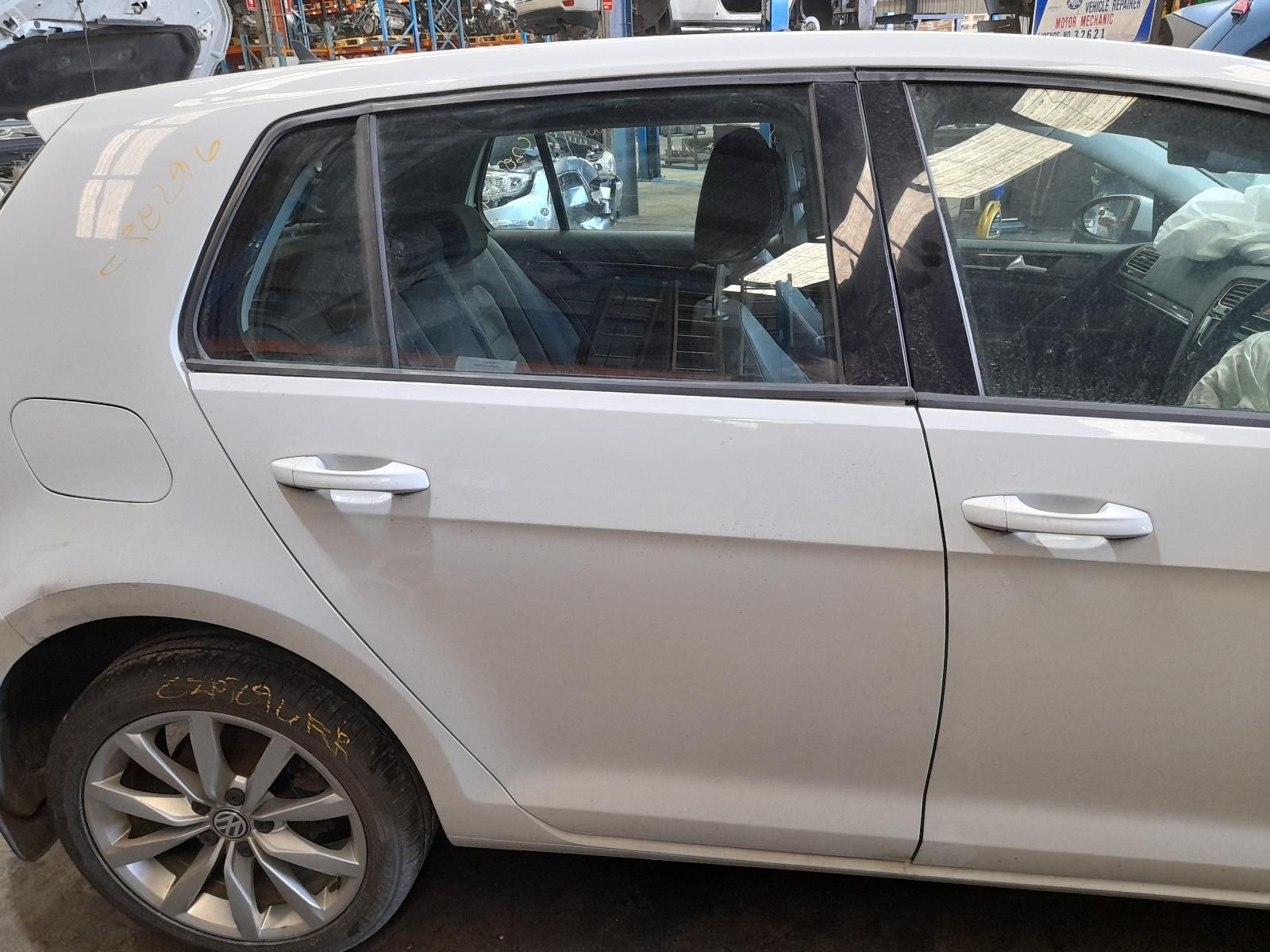 View Auto part Right Rear Door Sliding Volkswagen Golf 2014