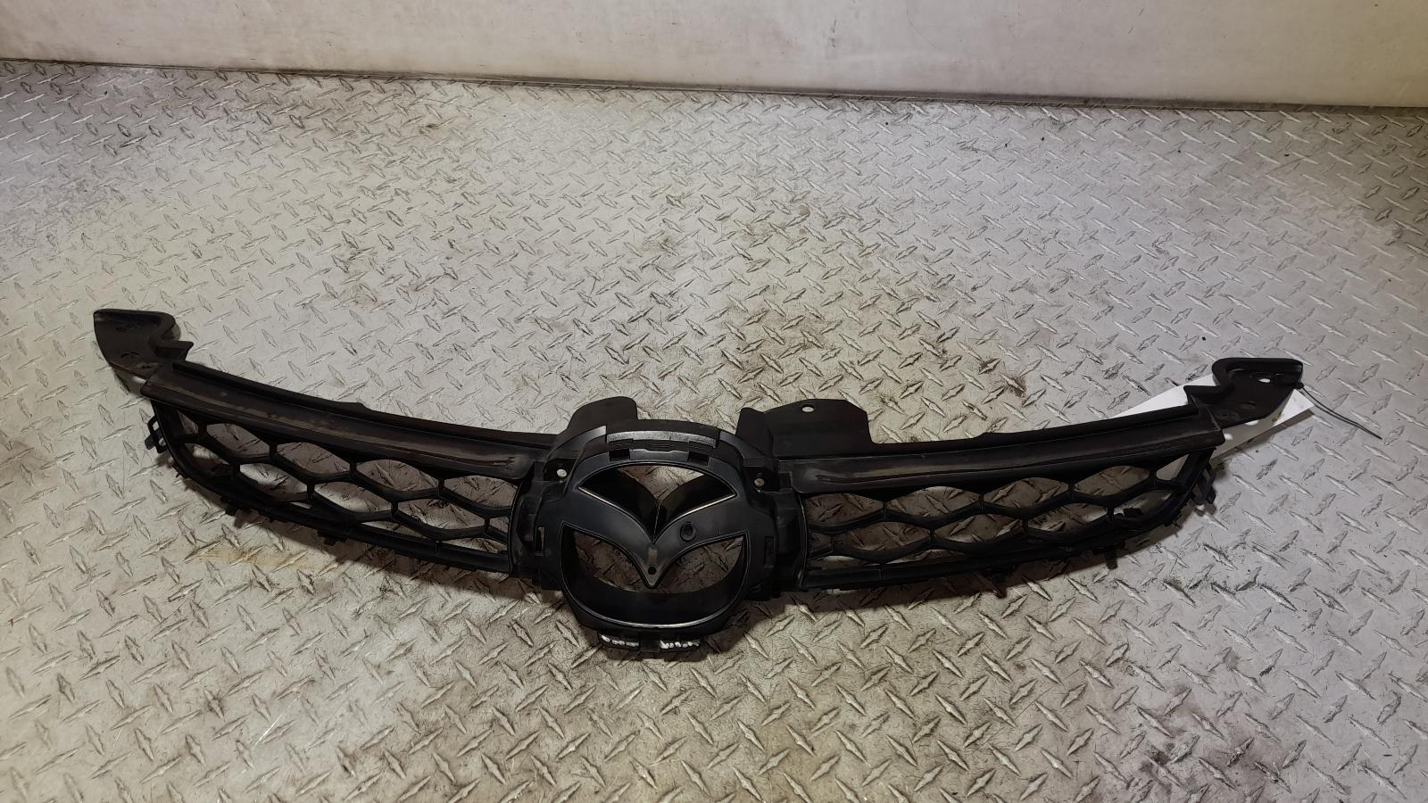 View Auto part Grille Mazda Cx7 2011