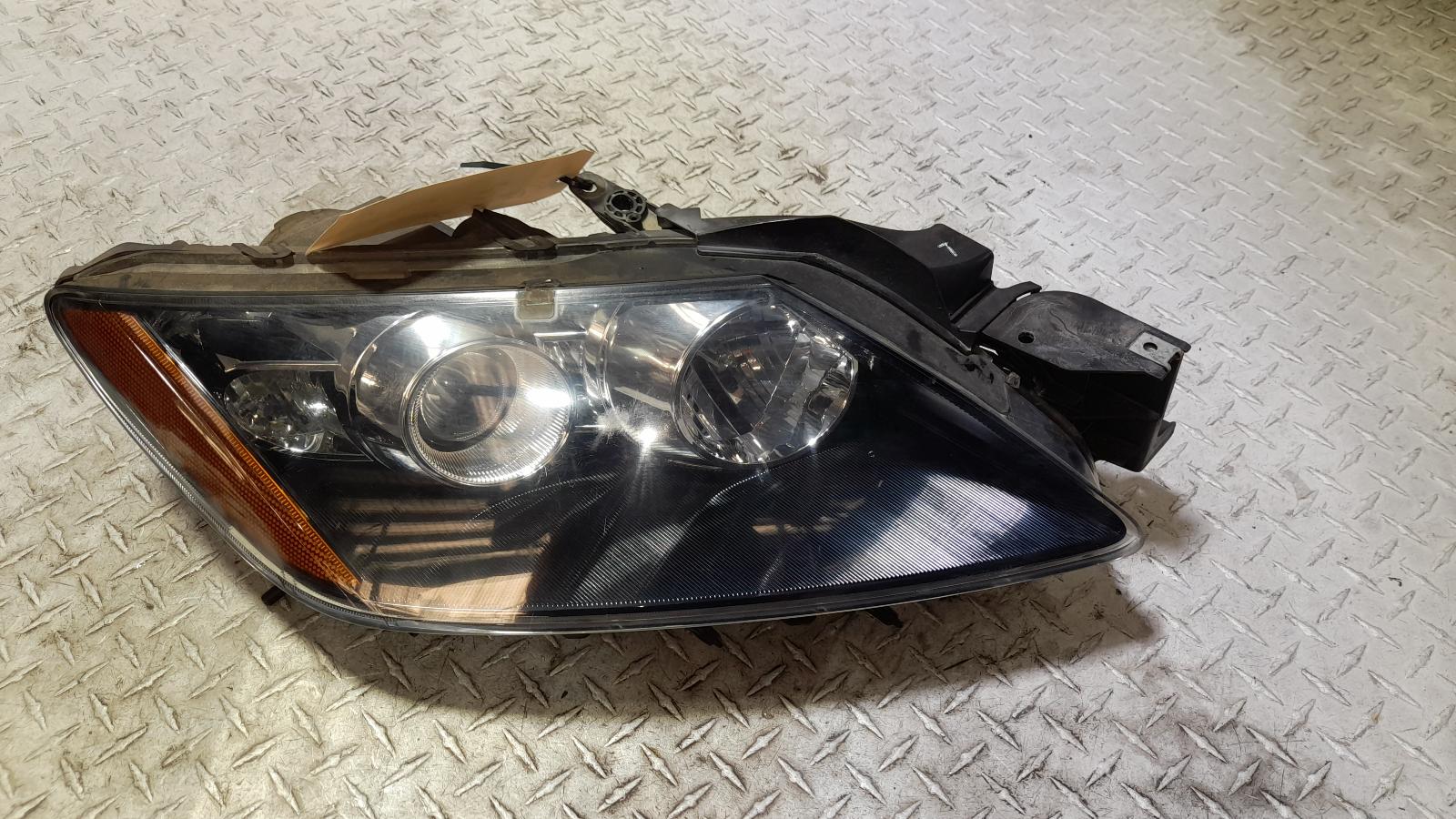View Auto part Right Headlamp Mazda Cx7 2011