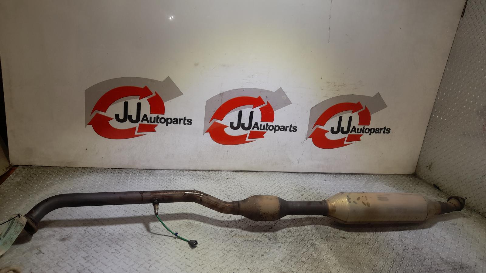 View Auto part Catalytic Converter Toyota Camry 2013