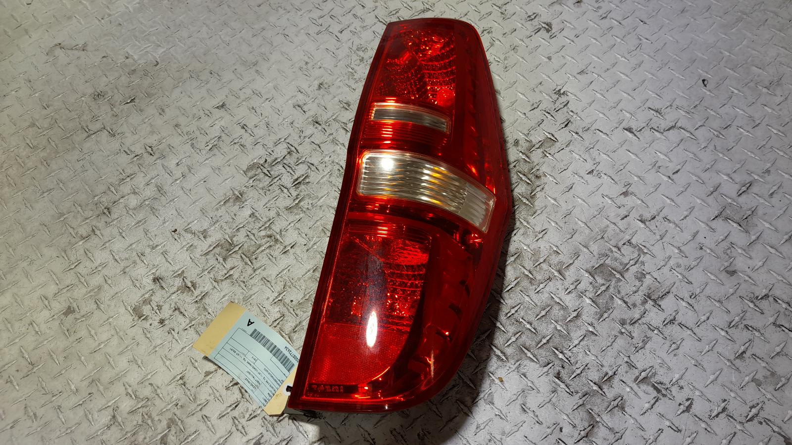 View Auto part Right Taillight Hyundai Iload/imax 2012