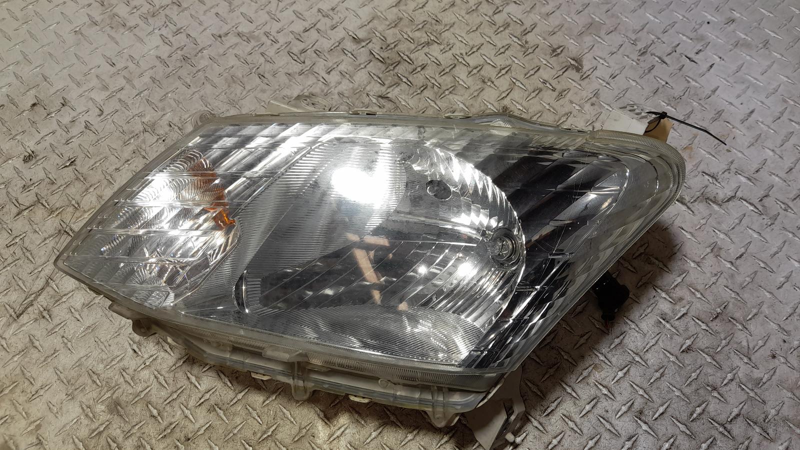 View Auto part Left Headlamp Isuzu Dmax 2015