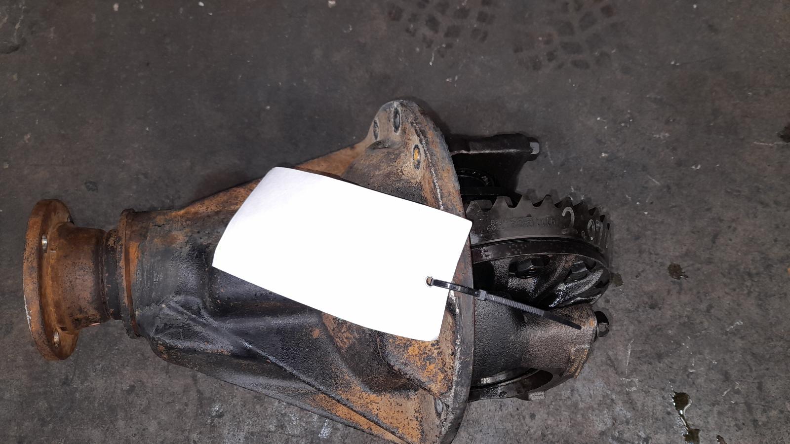 View Auto part Differential Centre Isuzu Dmax 2015