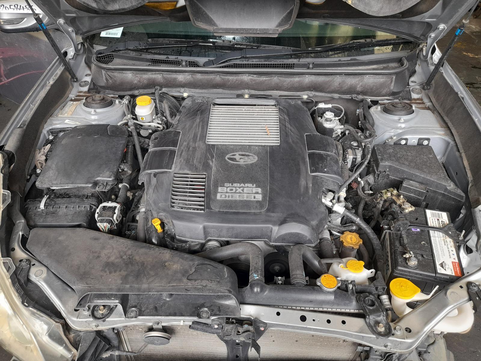 View Auto part Engine Subaru Outback 2011