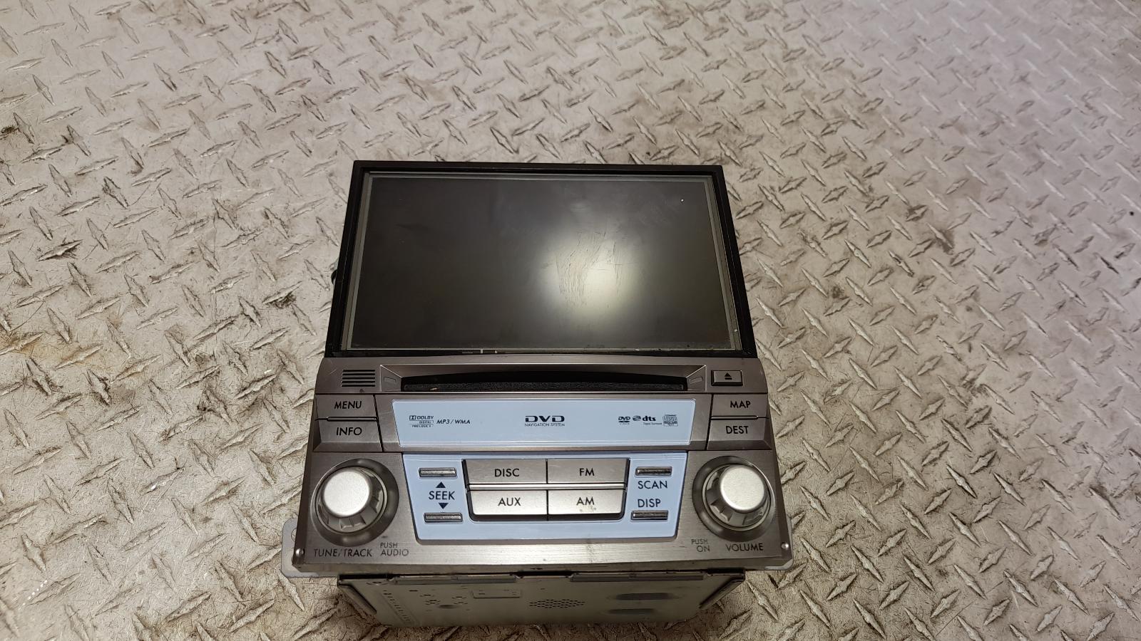 View Auto part Radio/Cd/Dvd/Sat/Tv Subaru Outback 2011