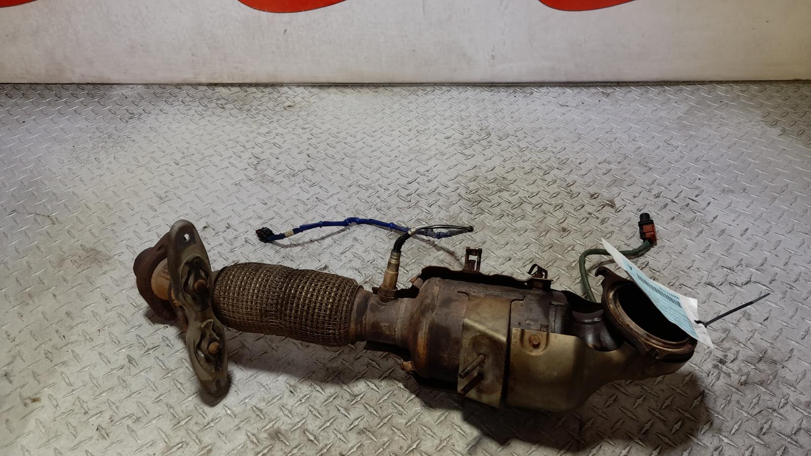 View Auto part Catalytic Converter Ford Focus 2017