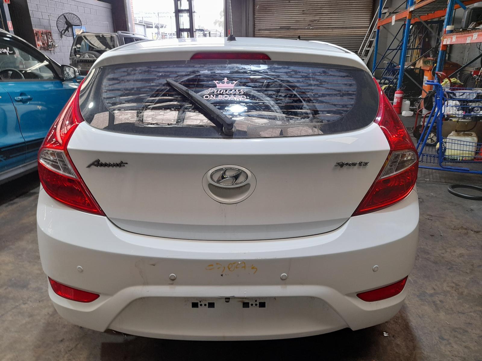 View Auto part Bootlid/Tailgate Hyundai Accent 2016