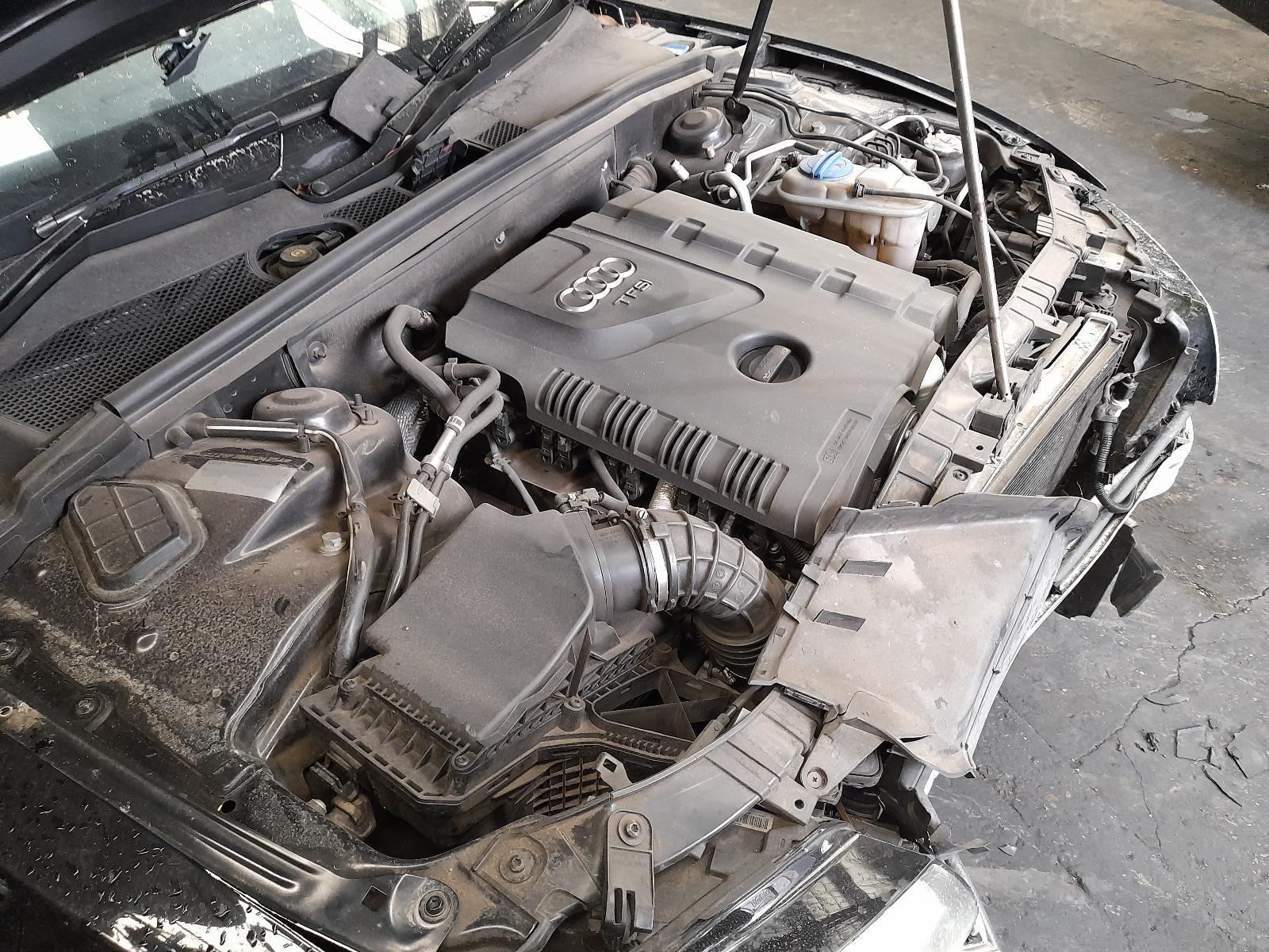 View Auto part Engine Audi A5 2011