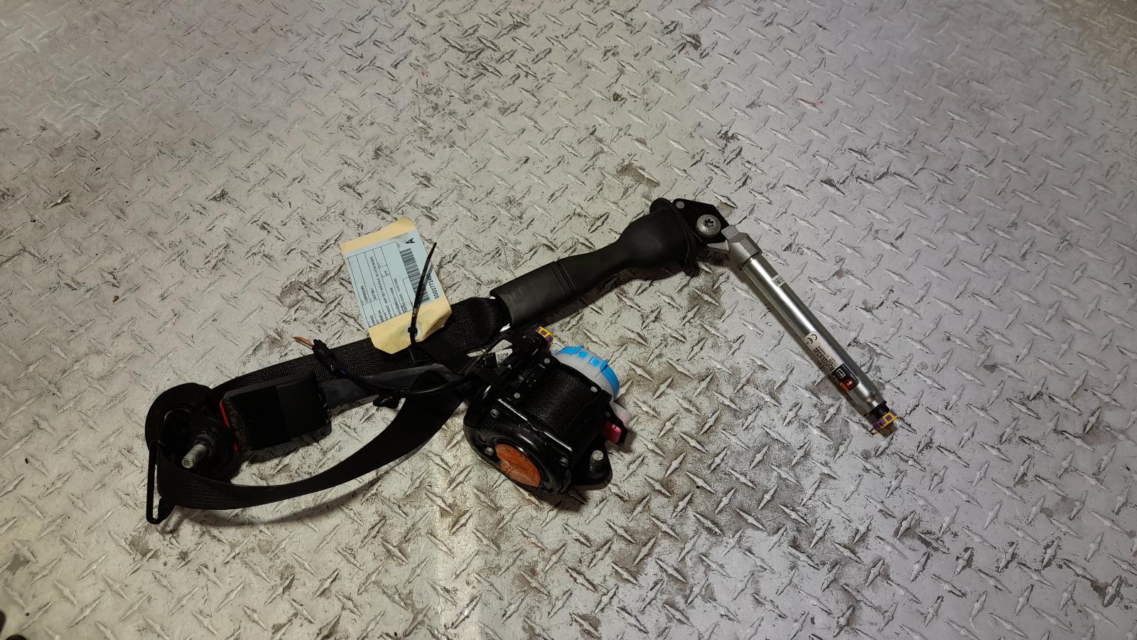 View Auto part Seatbelt/Stalk Holden Commodore 2018