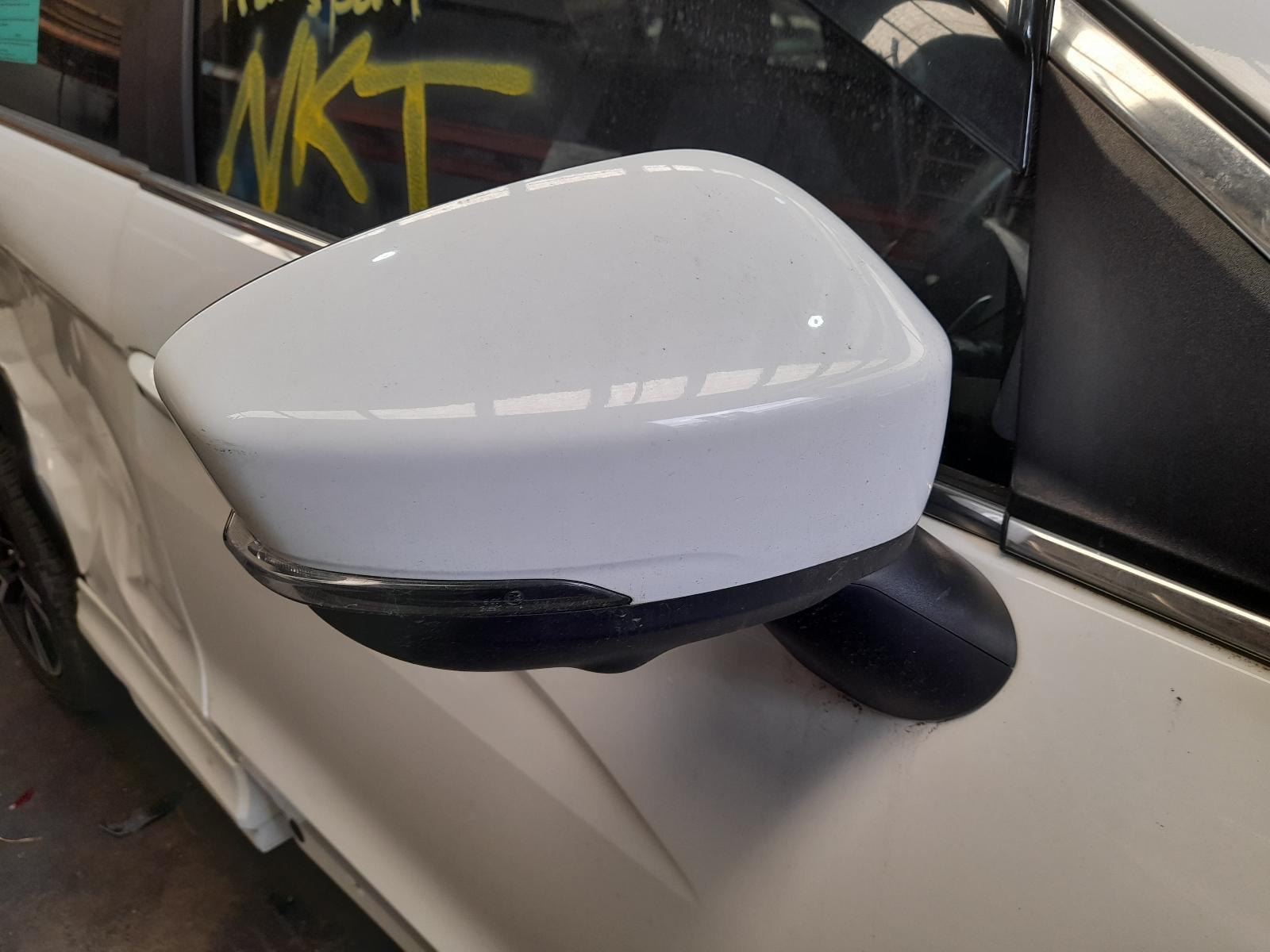 View Auto part Right Door Mirror Mitsubishi Eclipse Cross 2021