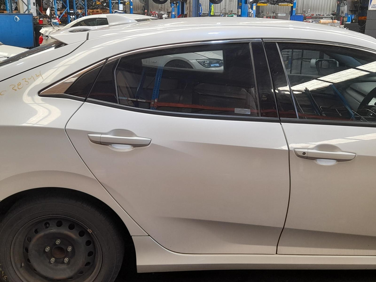 View Auto part Right Rear Door Sliding Honda Civic 2019