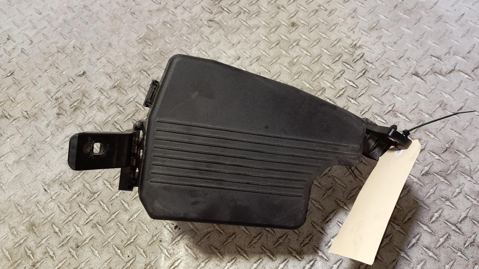 View Auto part Fuse Box Mazda Cx5 2018