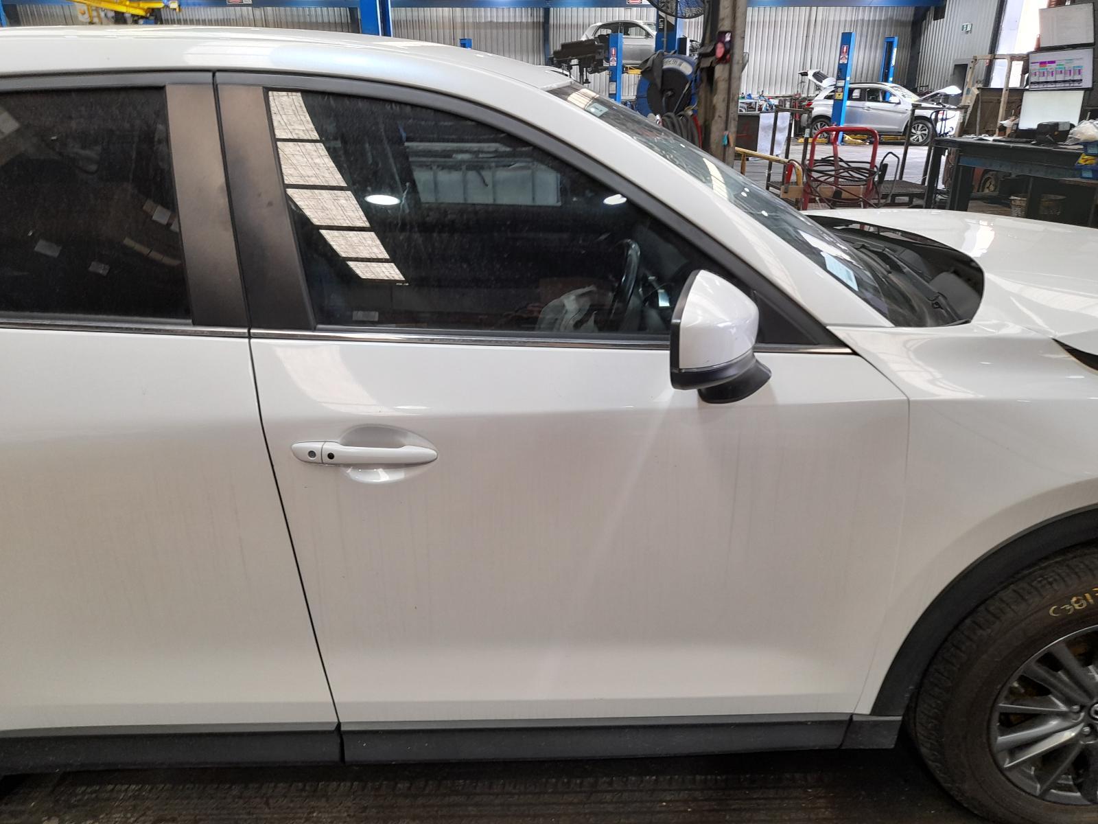 View Auto part Right Front Door Mazda Cx5 2018