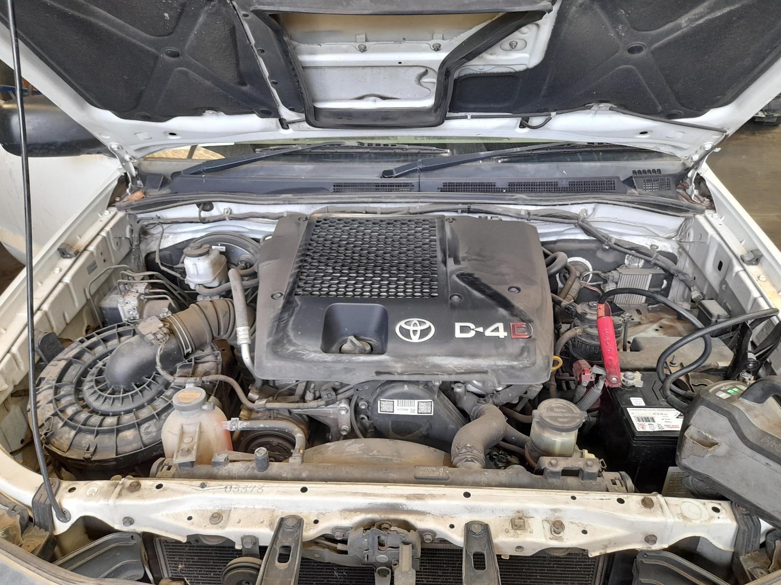 View Auto part Engine Toyota Hilux 2015