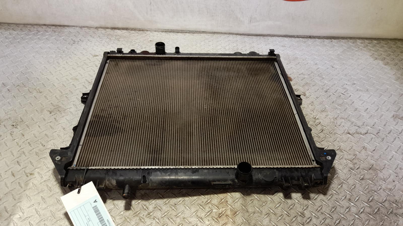 View Auto part Radiator Toyota Hilux 2015