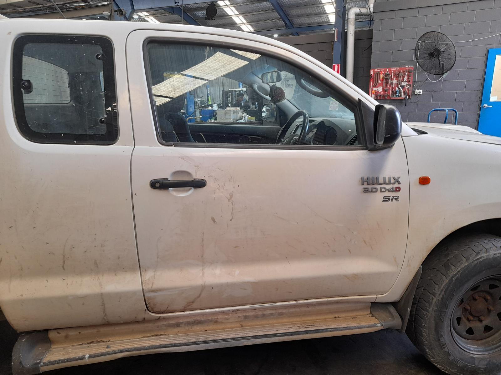 View Auto part Right Front Door Toyota Hilux 2015