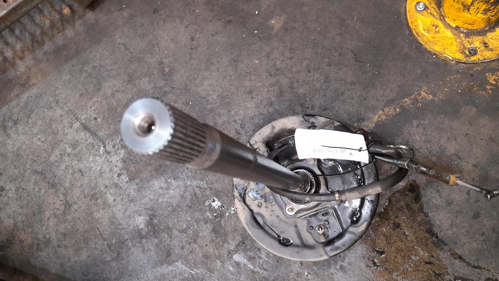 View Auto part Axle Toyota Hilux 2015