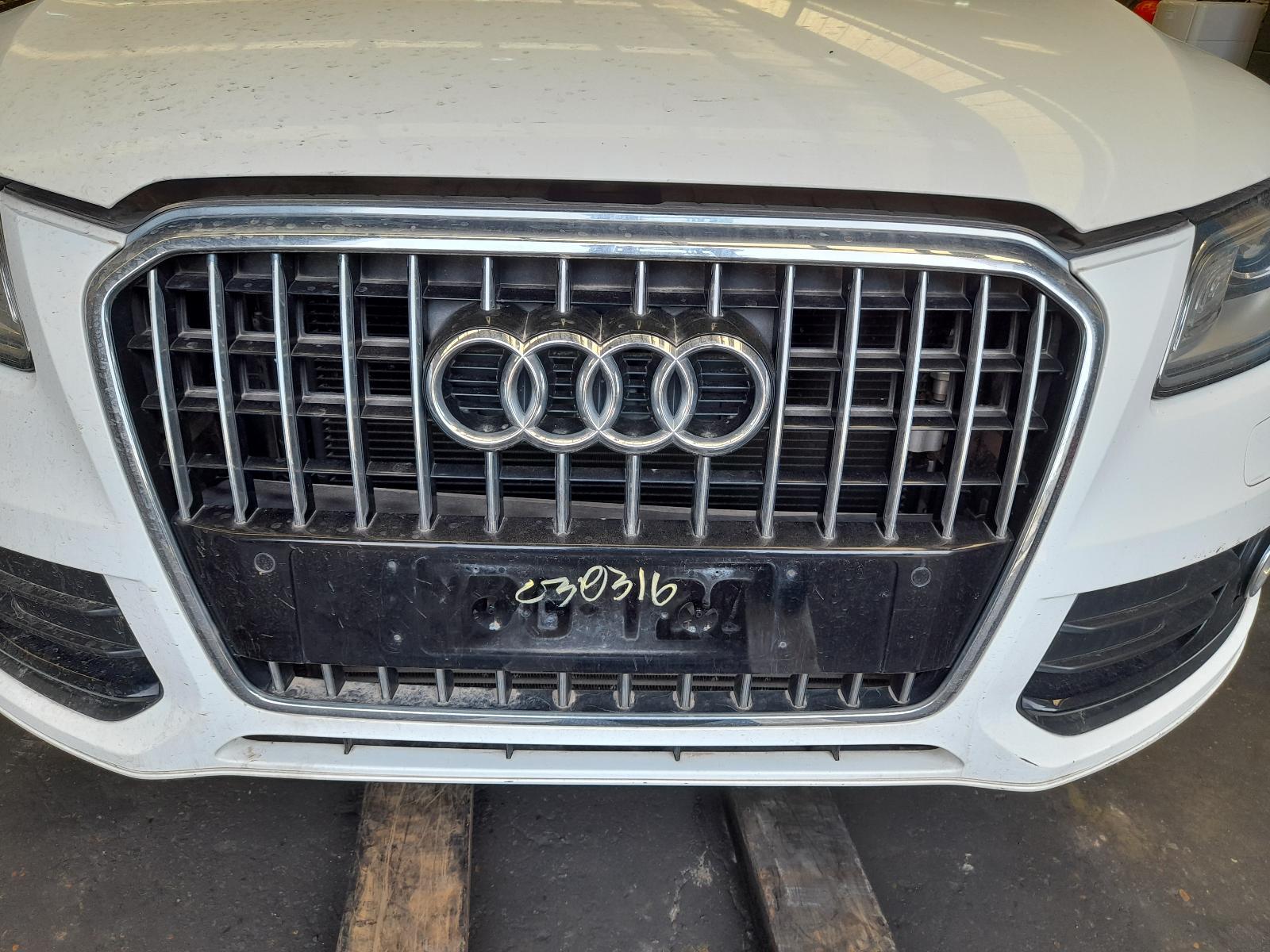 View Auto part Grille Audi Q5 2013