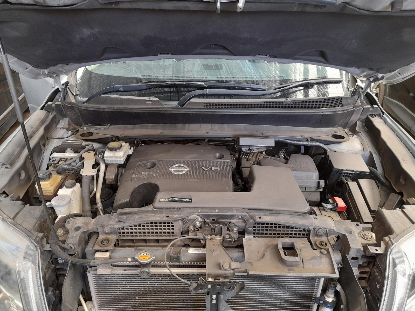 View Auto part Engine Nissan Pathfinder 2013