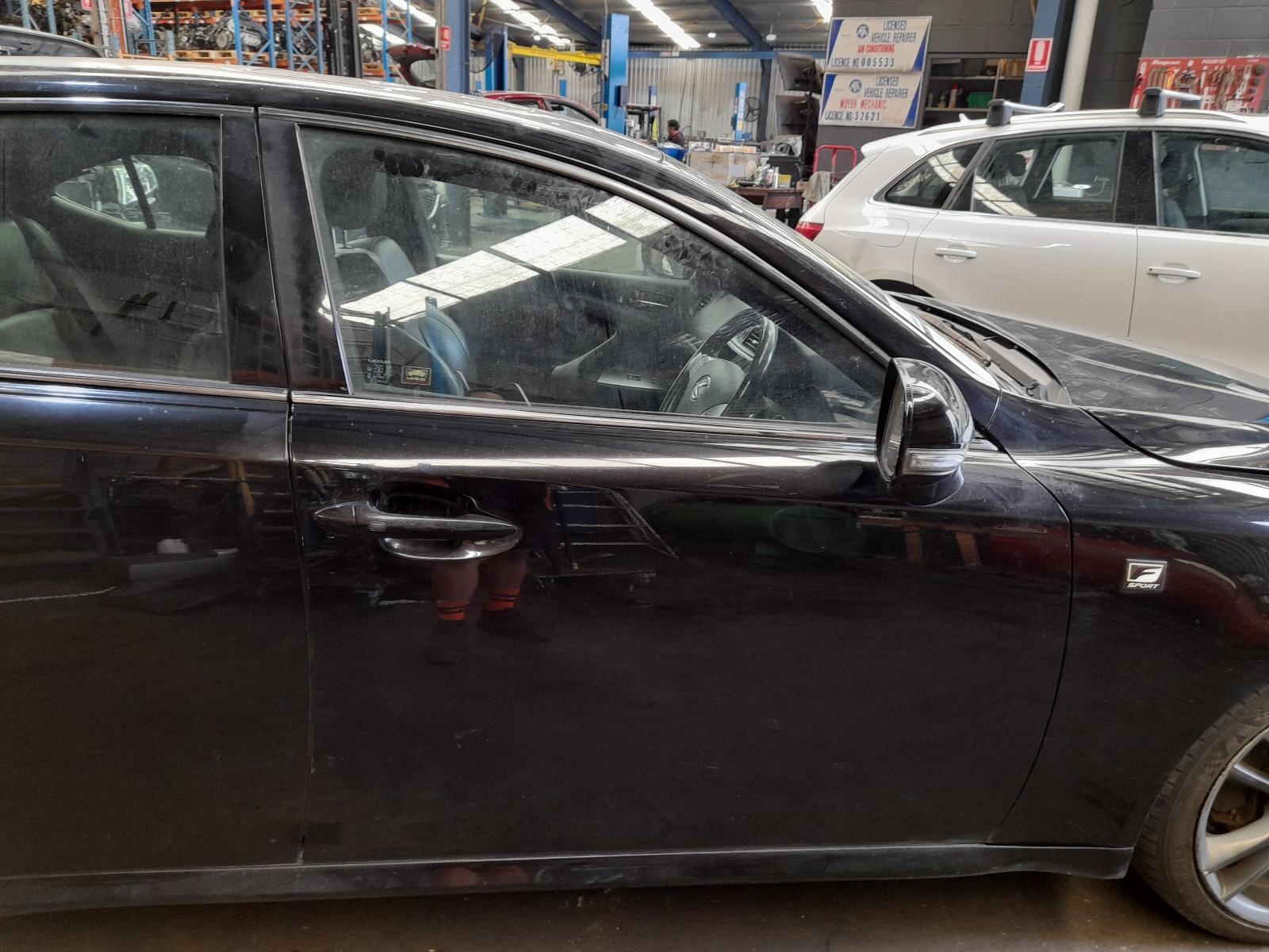 View Auto part Right Front Door Lexus Is250/is250c 2011