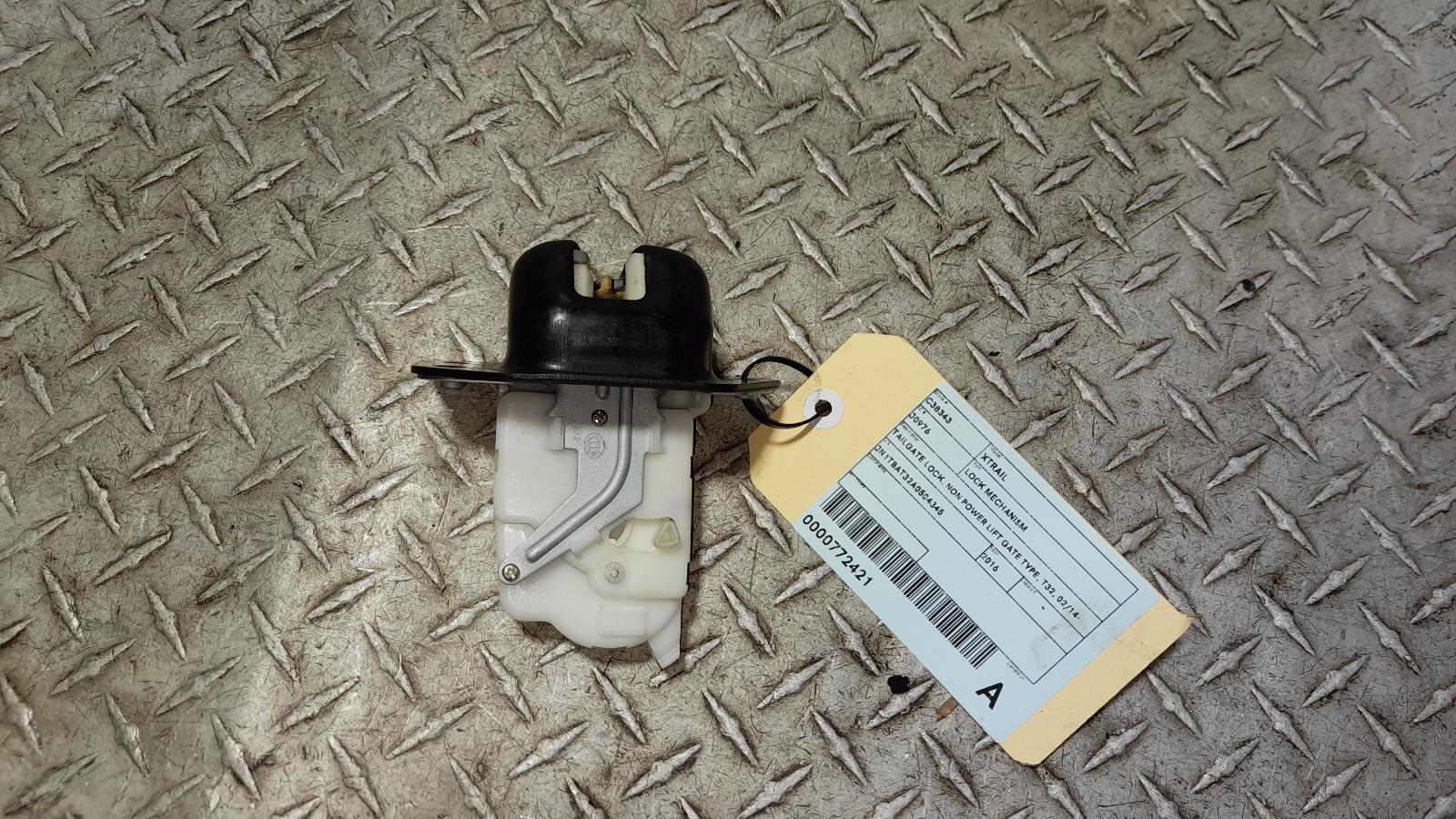 View Auto part Door/Boot/Gate Lock Nissan Xtrail 2016