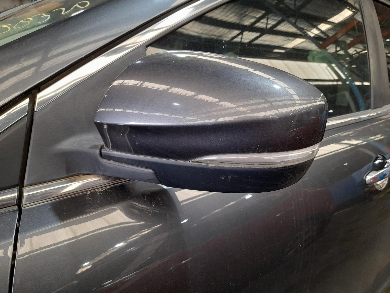 View Auto part Left Door Mirror Mazda Cx9 2015