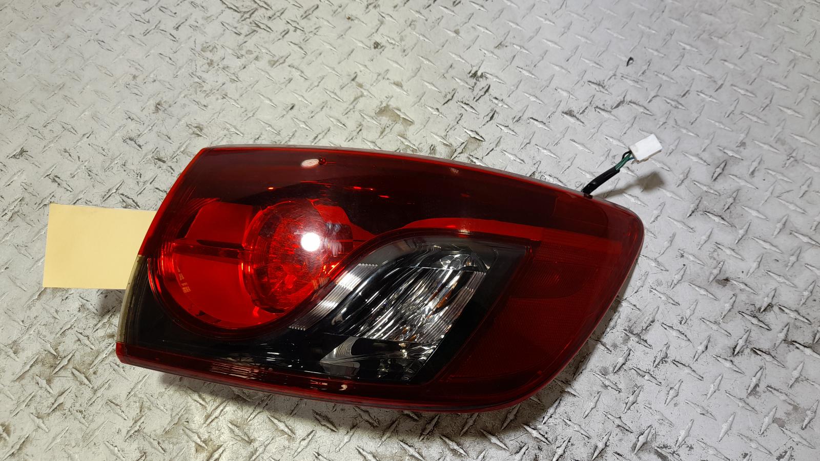 View Auto part Right Taillight Mazda Cx9 2015
