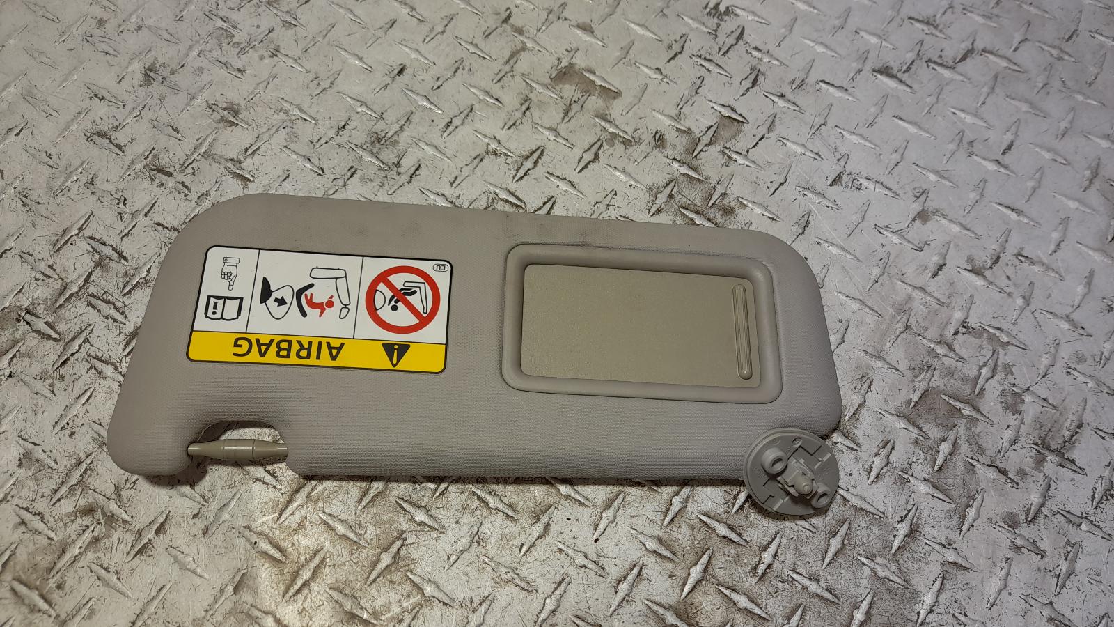 View Auto part Sunvisor Toyota Corolla 2017