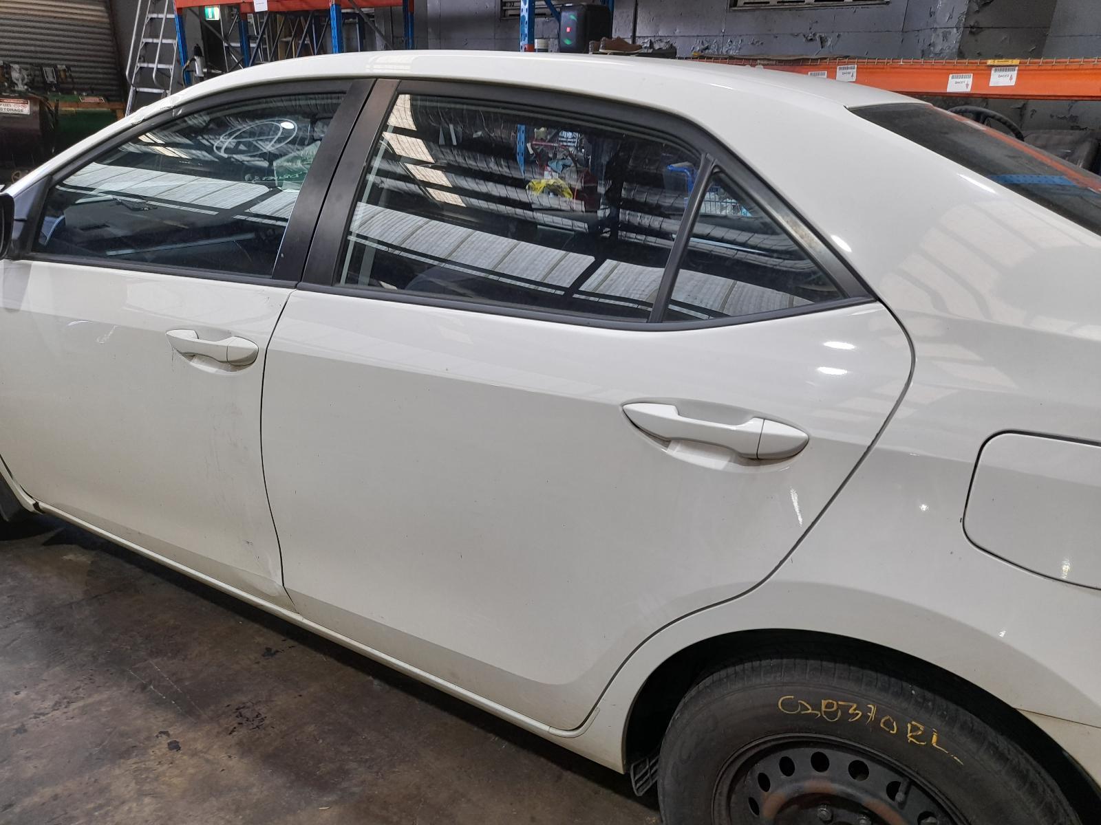 View Auto part Left Rear Door/Sliding Toyota Corolla 2015