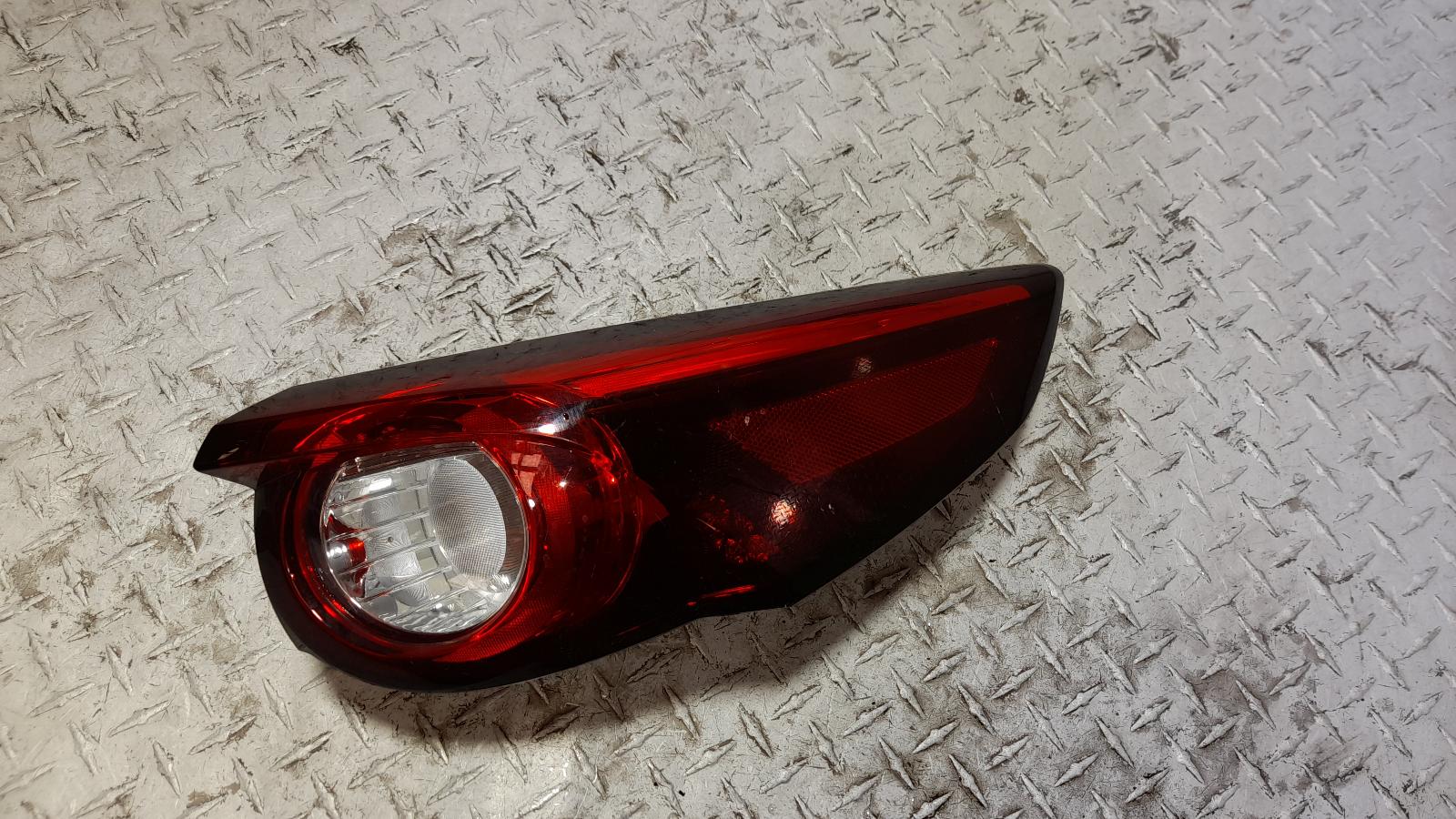 View Auto part Right Taillight Mazda Cx9 2019