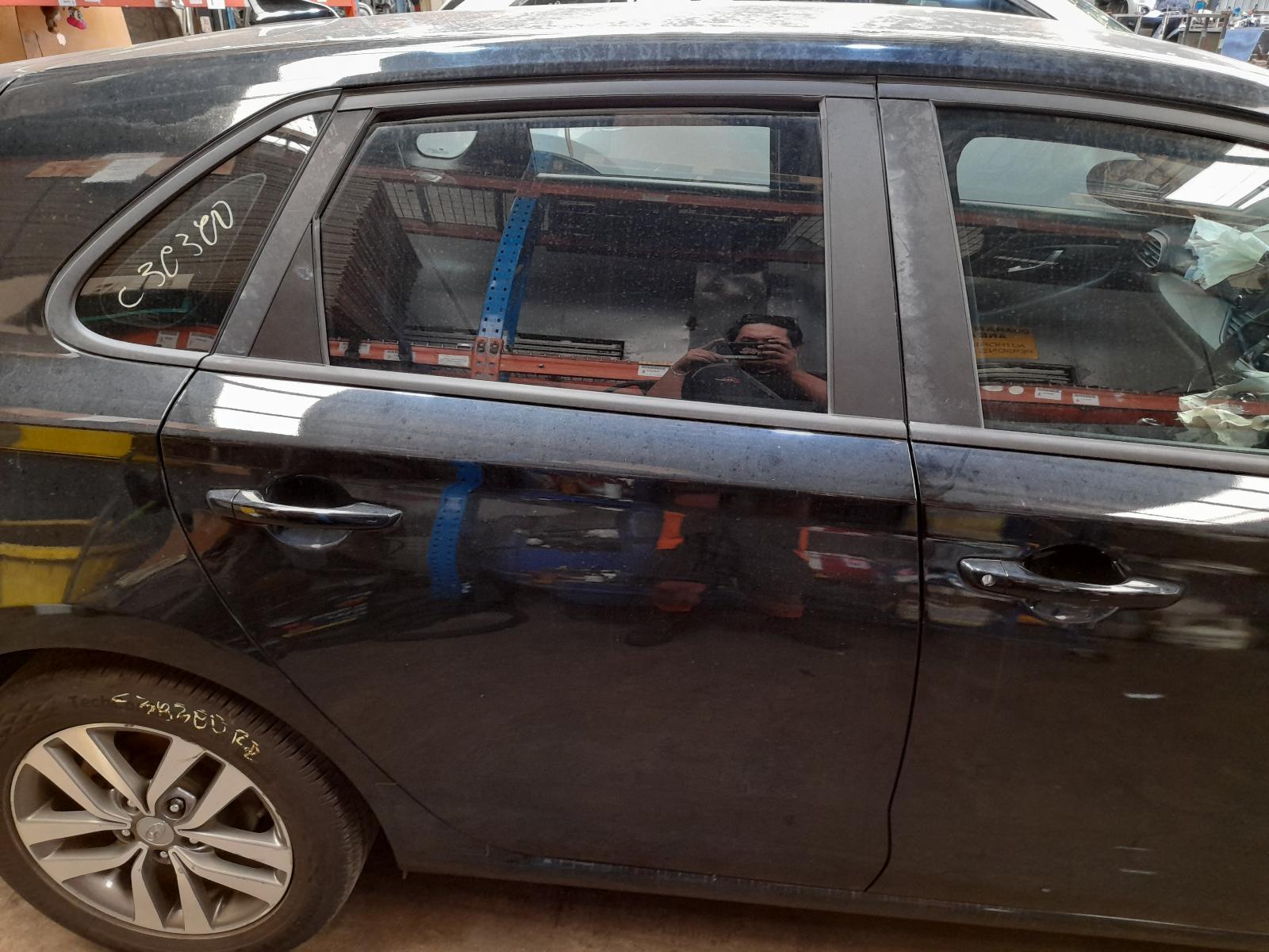 View Auto part Right Rear Door Window Hyundai I30 2018