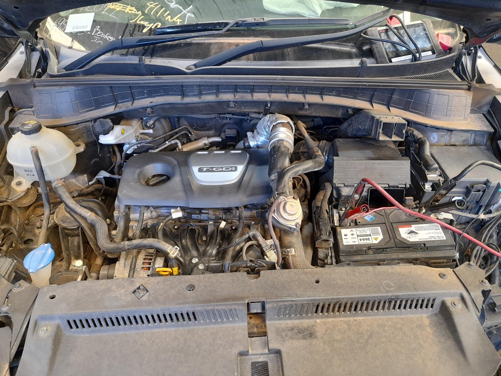 View Auto part Engine Hyundai Tucson 2015