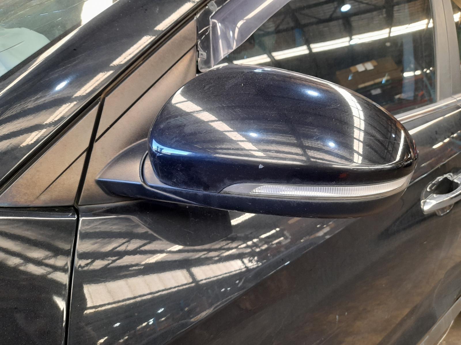 View Auto part Left Door Mirror Hyundai Tucson 2015