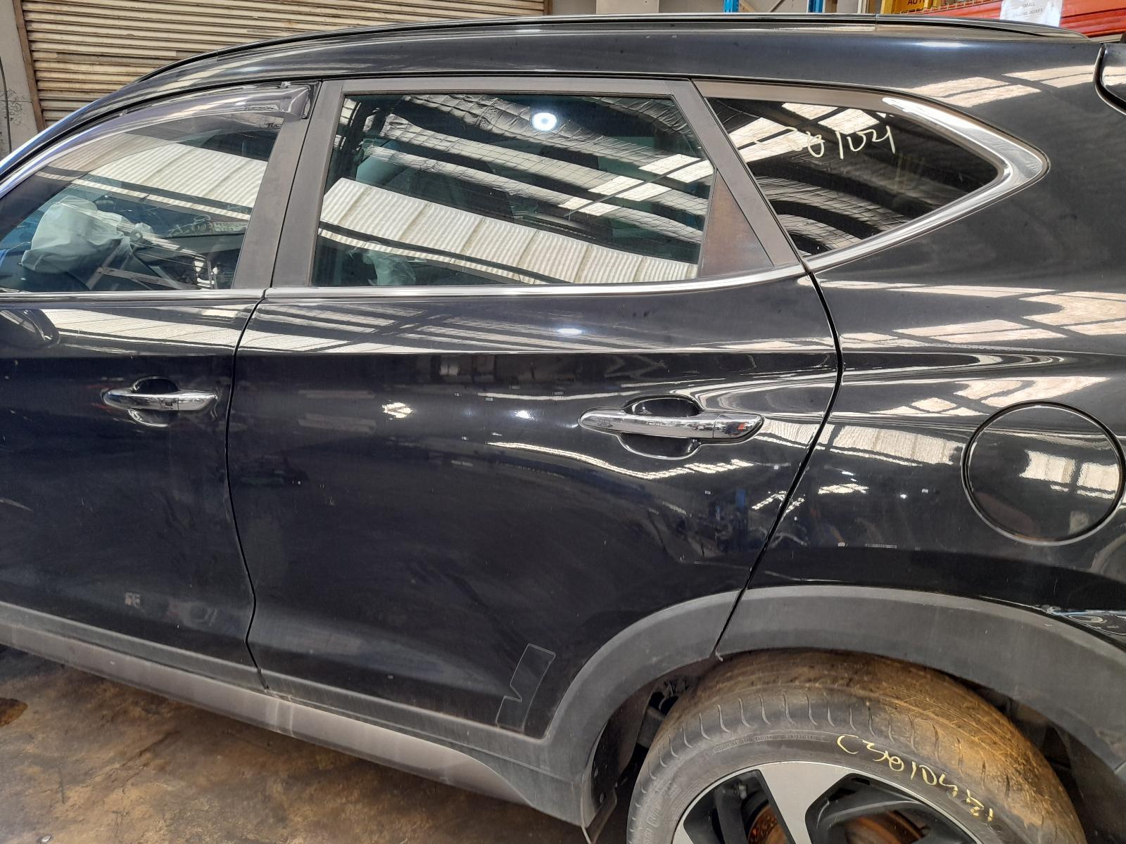 View Auto part Left Rear Door/Sliding Hyundai Tucson 2015