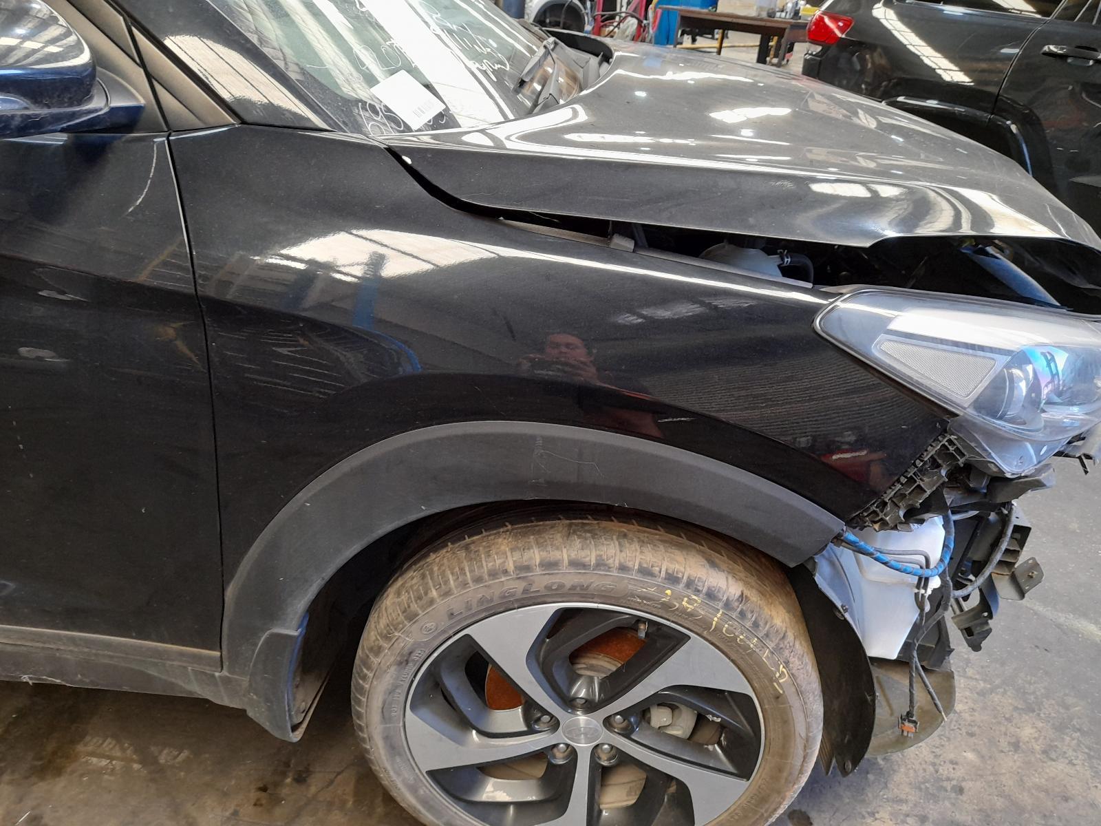 View Auto part Right Guard Hyundai Tucson 2015