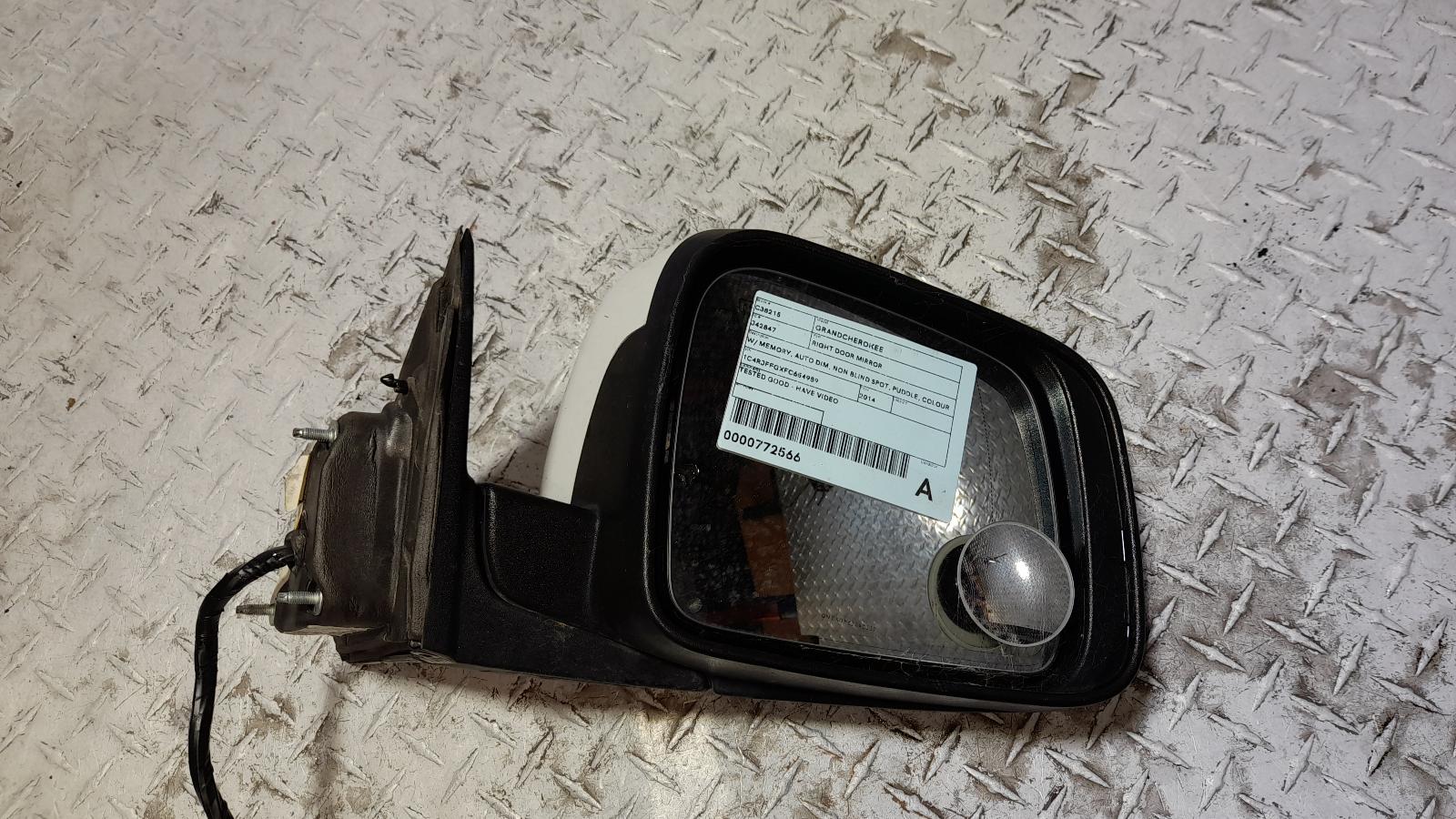 View Auto part Right Door Mirror Jeep Grandcherokee 2014