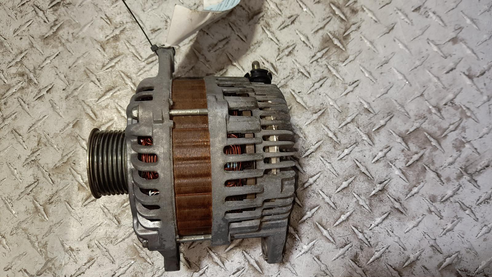 View Auto part Alternator Nissan Pathfinder 2019