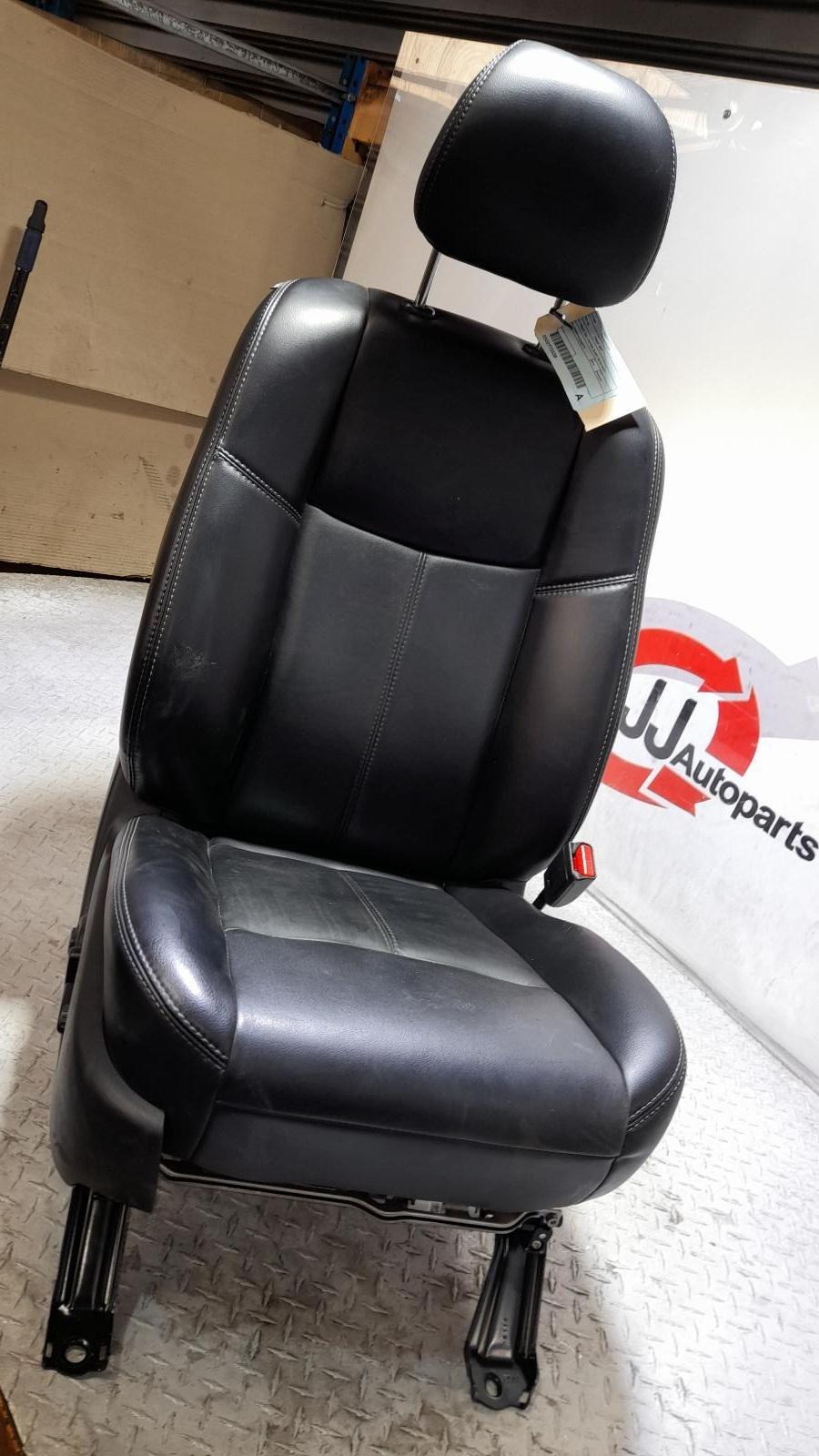 View Auto part Front Seat Nissan Pathfinder 2019