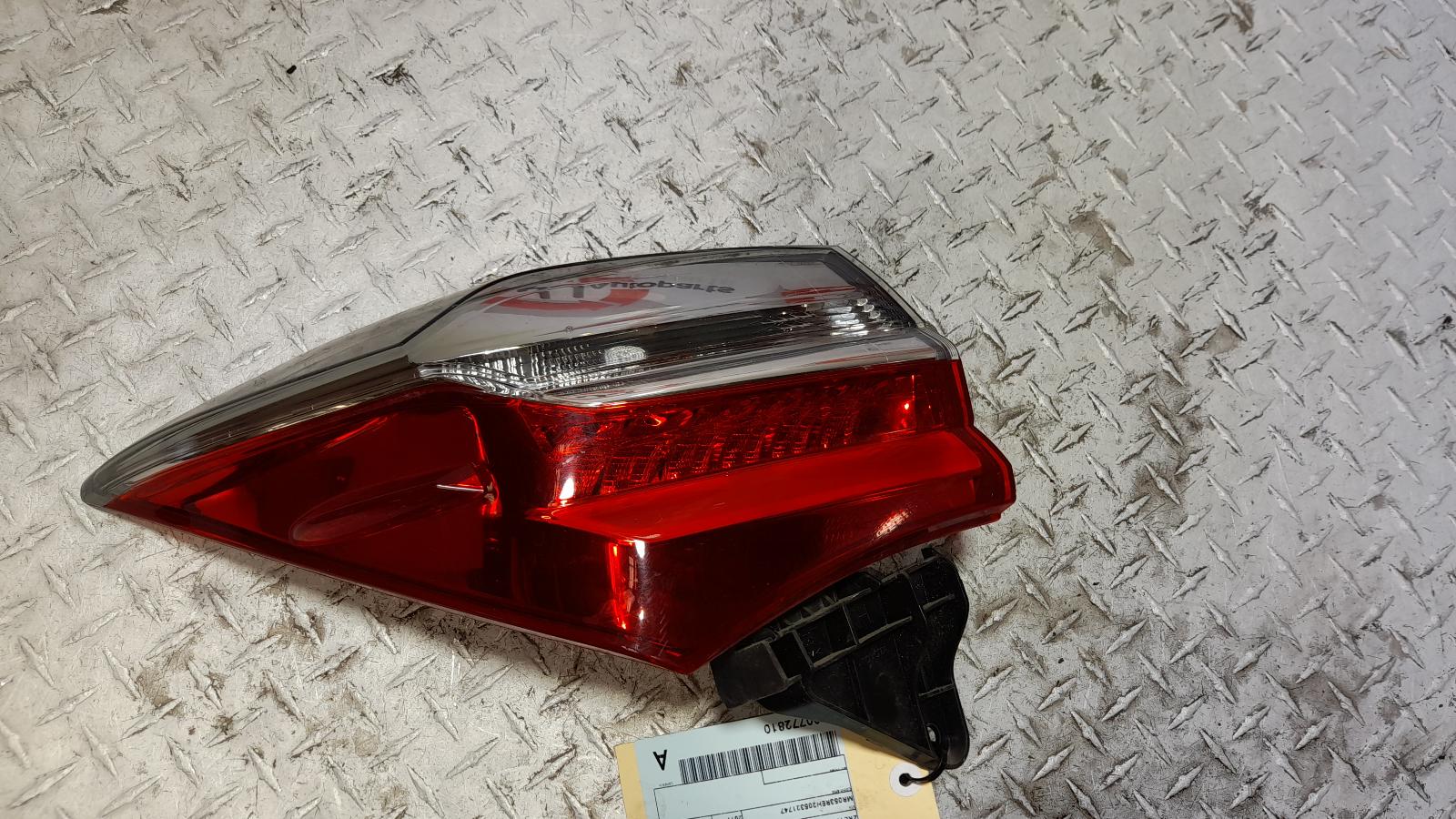 View Auto part Left Taillight Toyota Corolla 2019