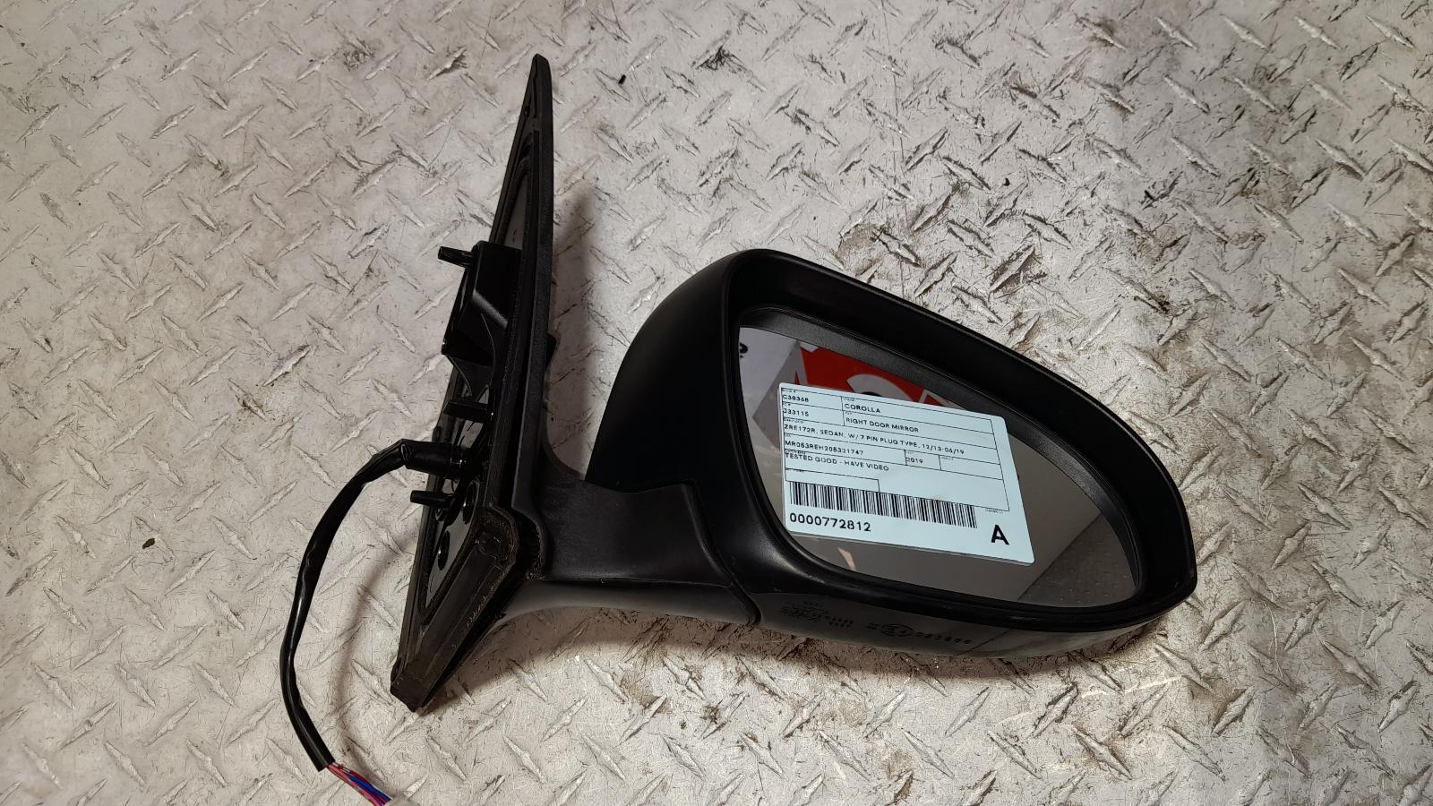 View Auto part Right Door Mirror Toyota Corolla 2019