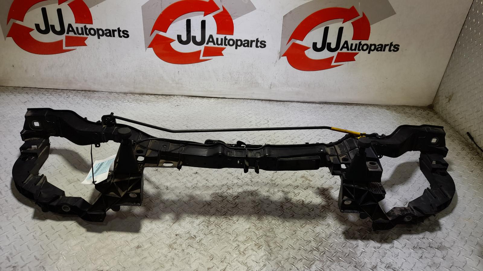 View Auto part Radiator Support Ford Kuga 2014