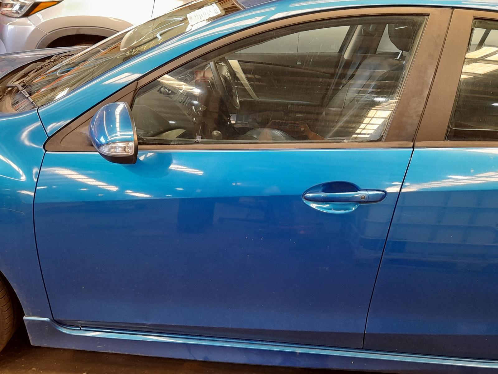 View Auto part Left Front Window Reg/Motor Mazda 3 2011